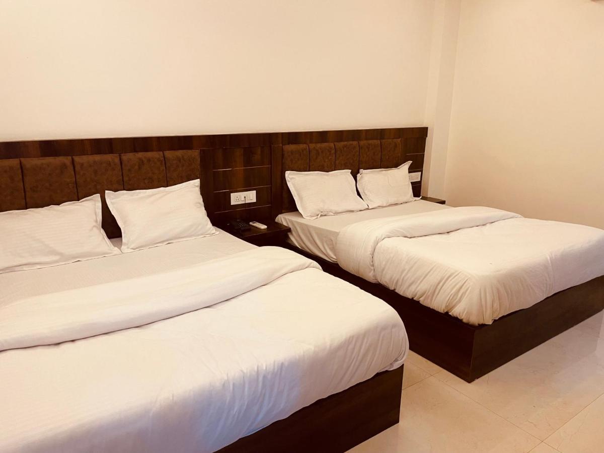 Divine Ganga - Luxury Comfort ! Travellers Delight ! Budget Friendly ! Prime Location ! Guest Favourite Харидвар Экстерьер фото